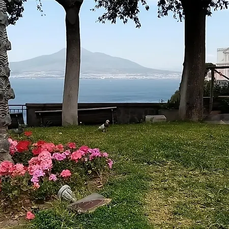 Casalulu - Lovely Sorrento Coast Apartment Vico Equense